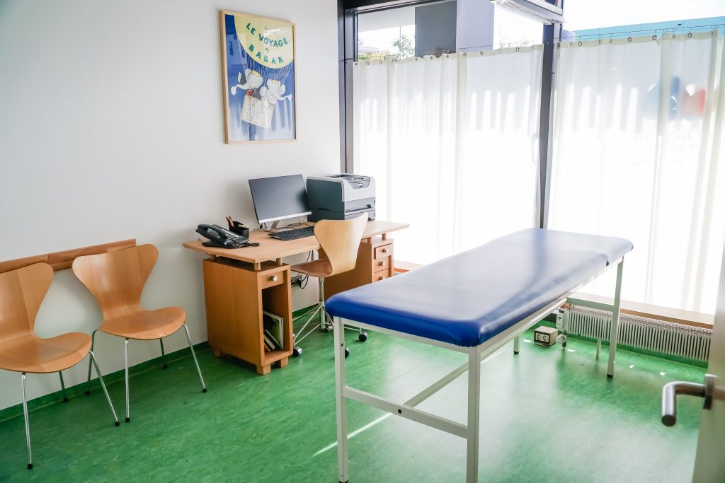 KJA Neuperlach - Behandlungszimmer